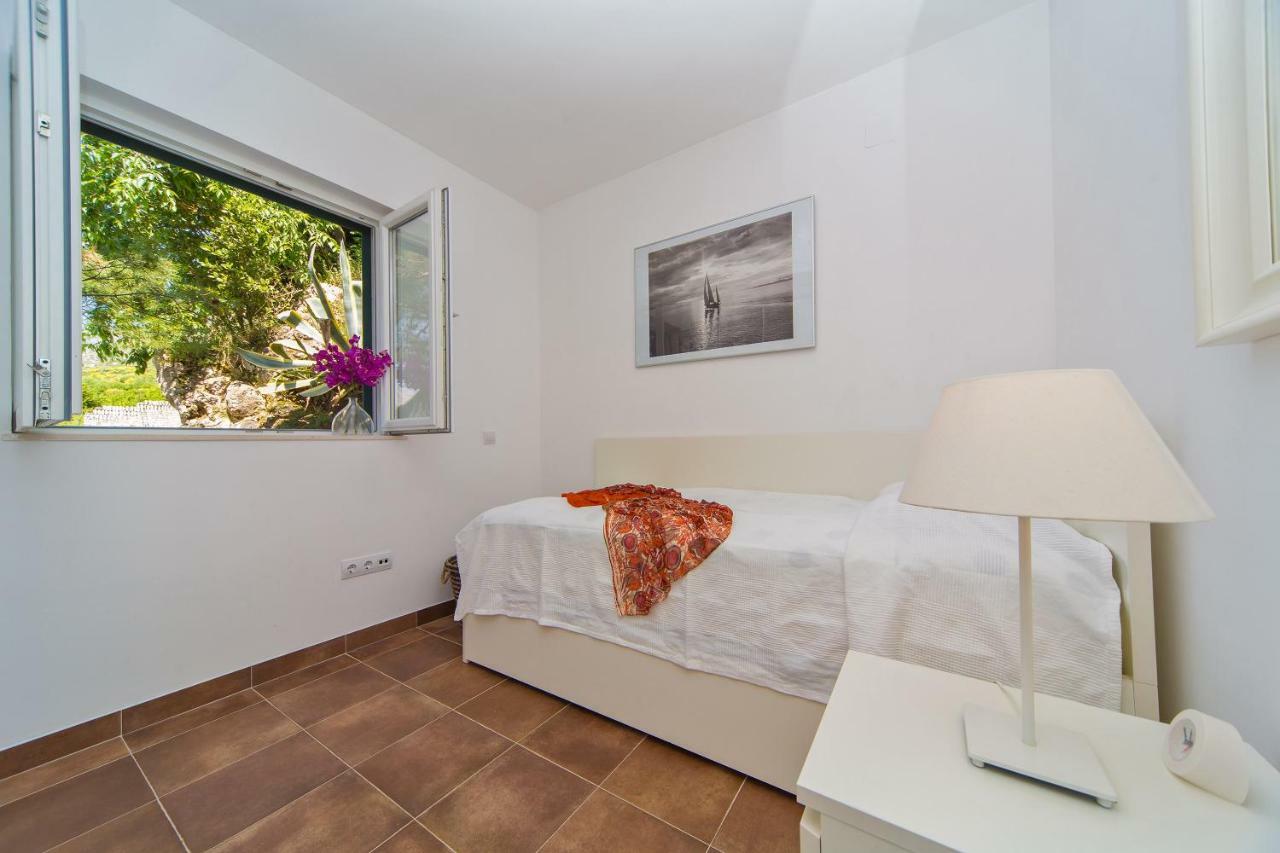 I Sassi Bianchi - West Villa Cavtat Exteriör bild